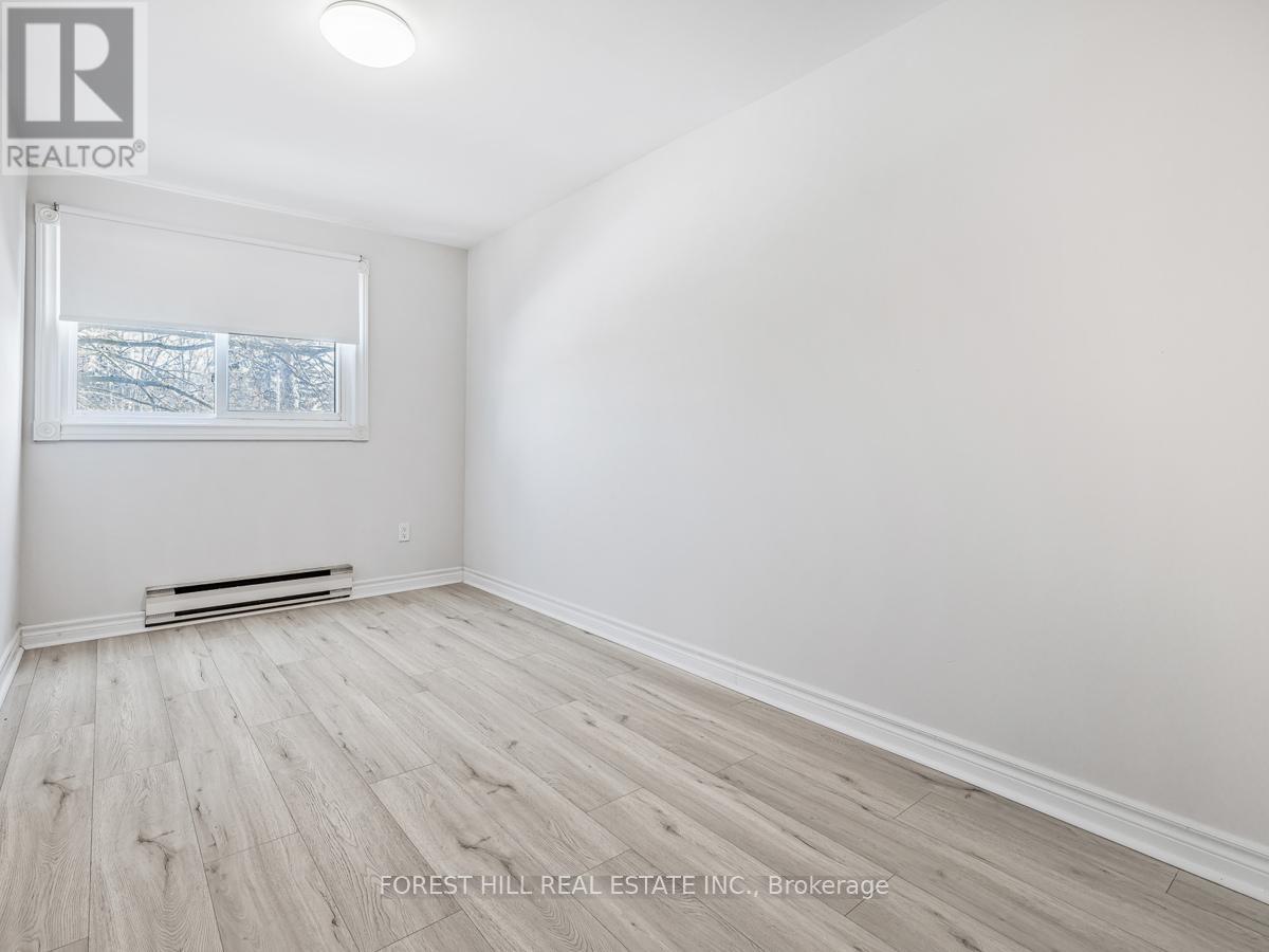 53 Woody Vine Way, Toronto, Ontario  M2J 4H5 - Photo 9 - C12053355