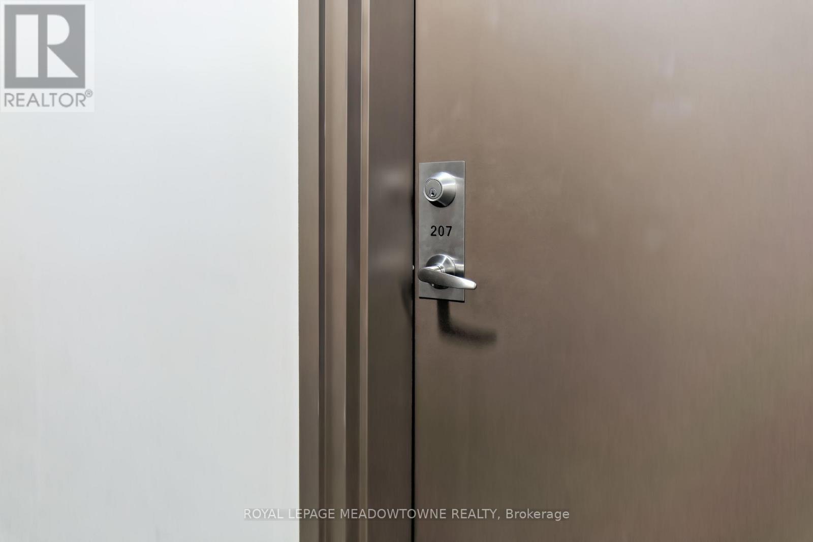 Property at 207 - 215 BROADWAY STREET image 3