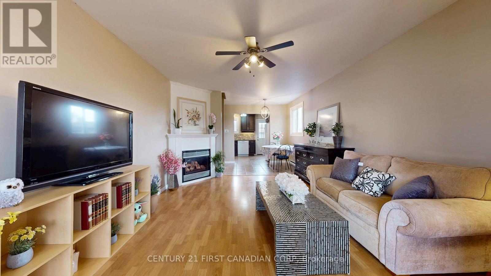 326 Burns Street, Strathroy-Caradoc, Ontario  N7G 1G4 - Photo 13 - X12110307