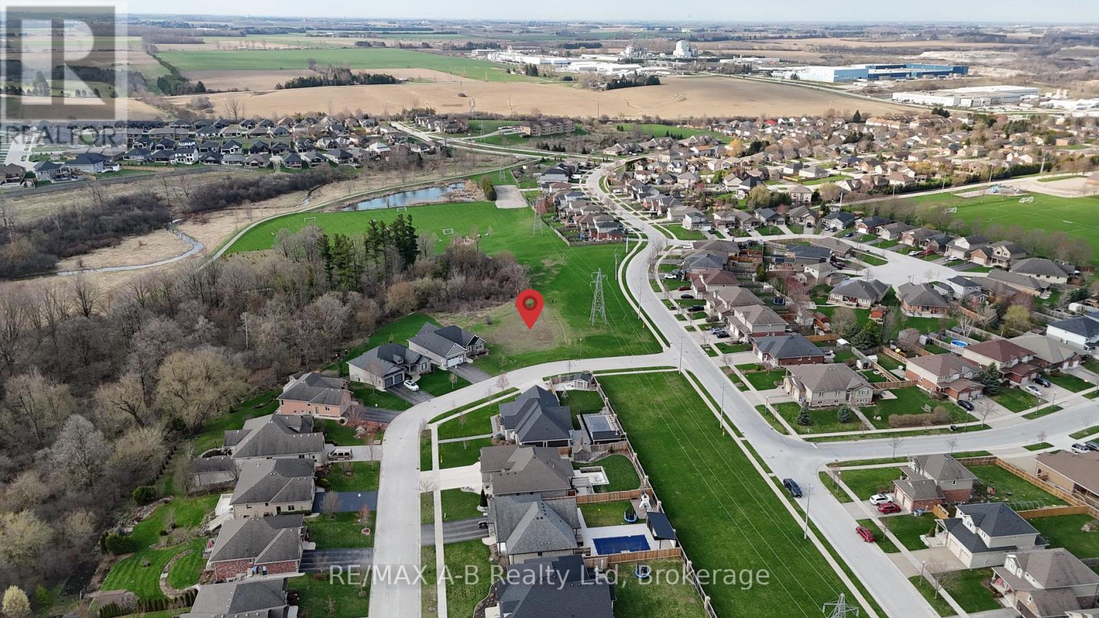 1 Birtch Creek Crescent, St. Marys, Ontario  N4X 0A3 - Photo 17 - X12112020