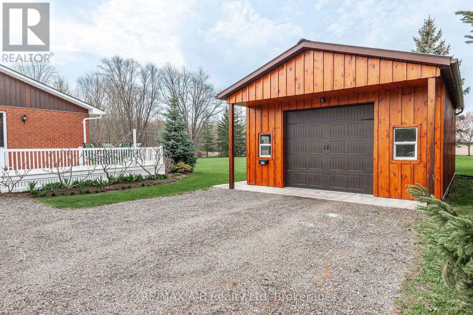 Property at 3698 PERTH RD 113 image 5