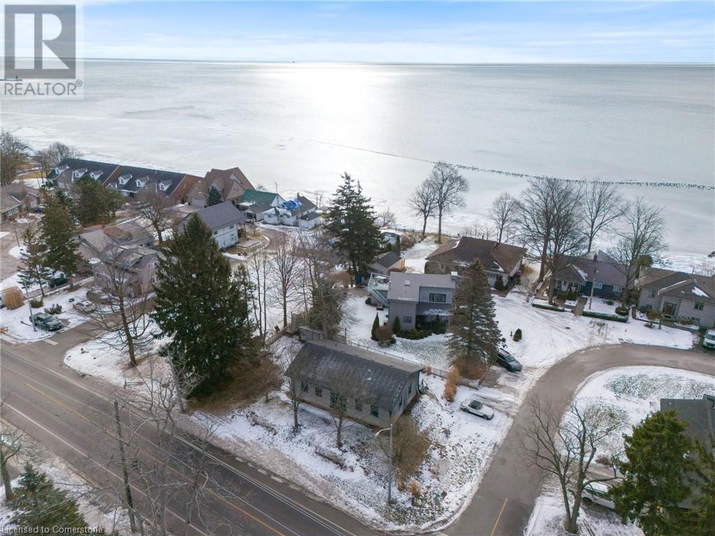 Property at 627 NELSON Street W image 5