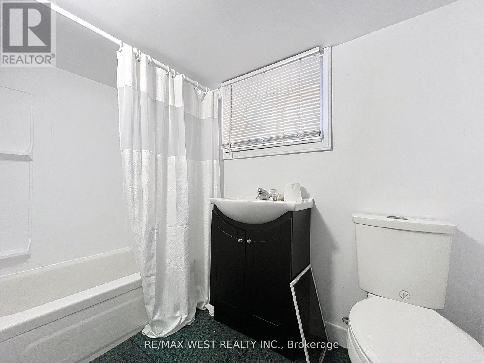 56 Forty First Street, Toronto, Ontario  M8W 3N6 - Photo 23 - W12082177