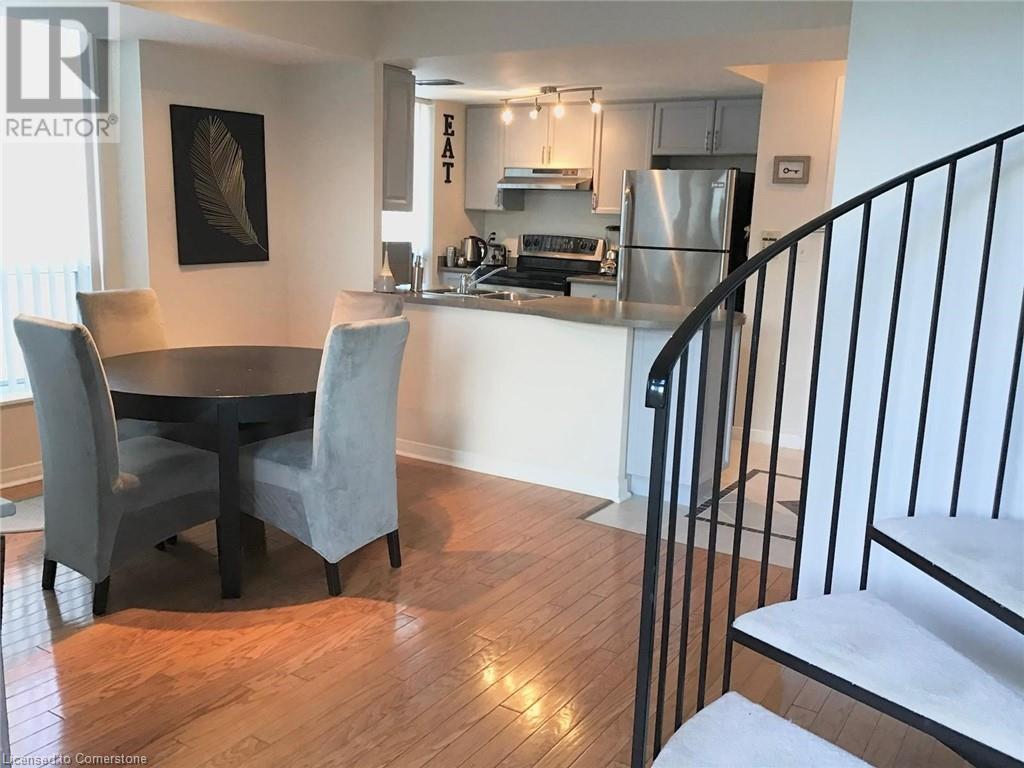 Property at 2585 ERIN CENTRE Boulevard Unit# 802 image 4