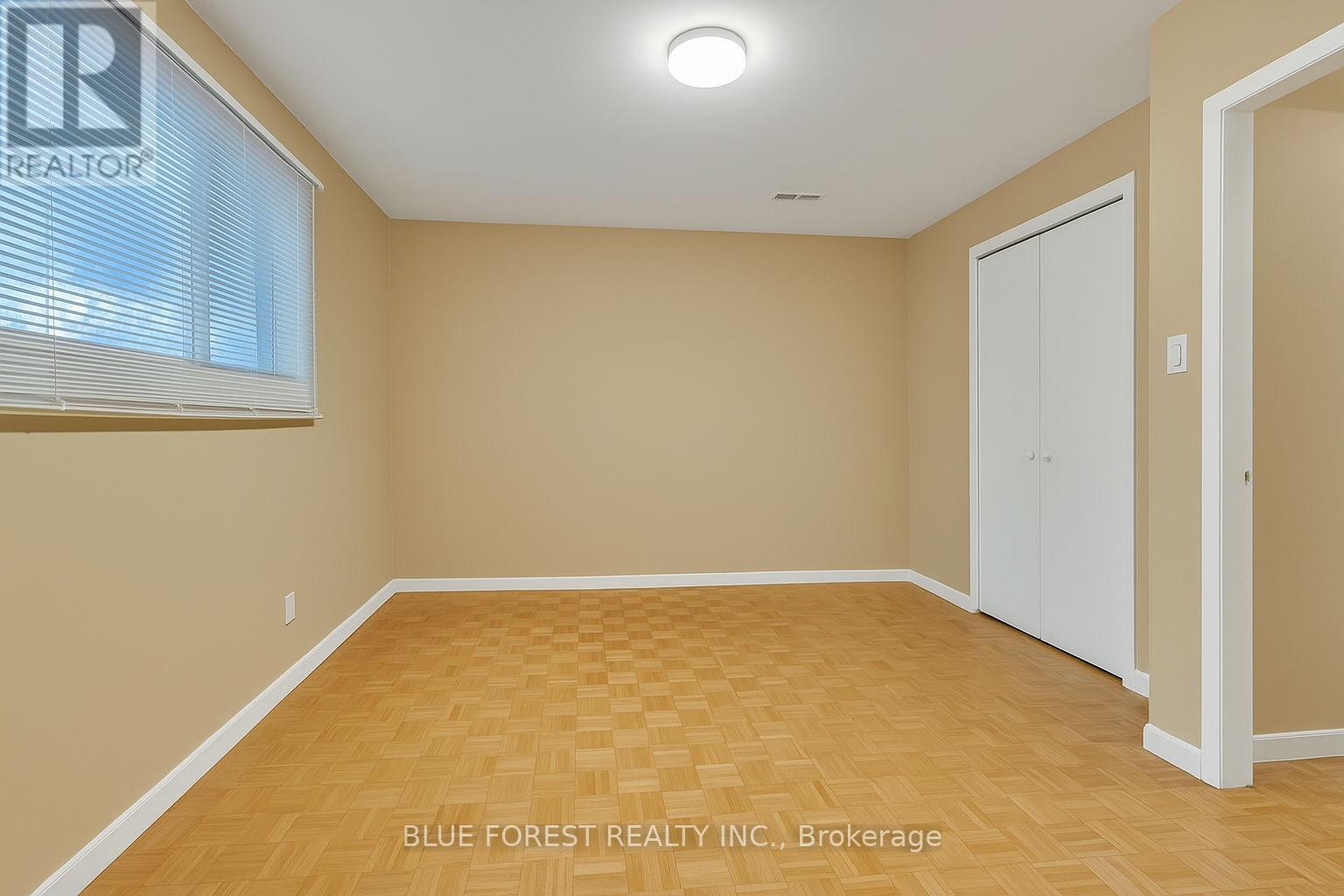 419 Castlegrove Boulevard, London North, Ontario  N6G 1K7 - Photo 21 - X12109574