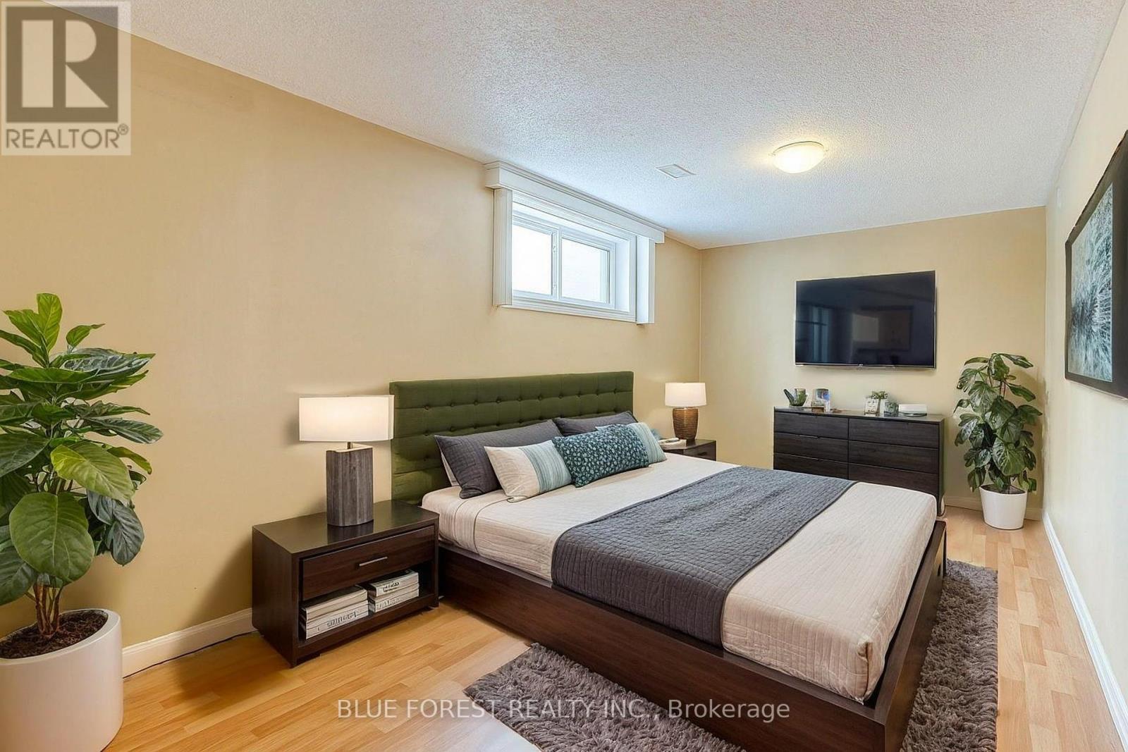 419 Castlegrove Boulevard, London North, Ontario  N6G 1K7 - Photo 28 - X12109574