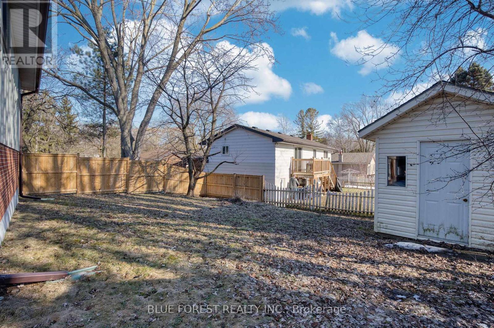 419 Castlegrove Boulevard, London North, Ontario  N6G 1K7 - Photo 35 - X12109574