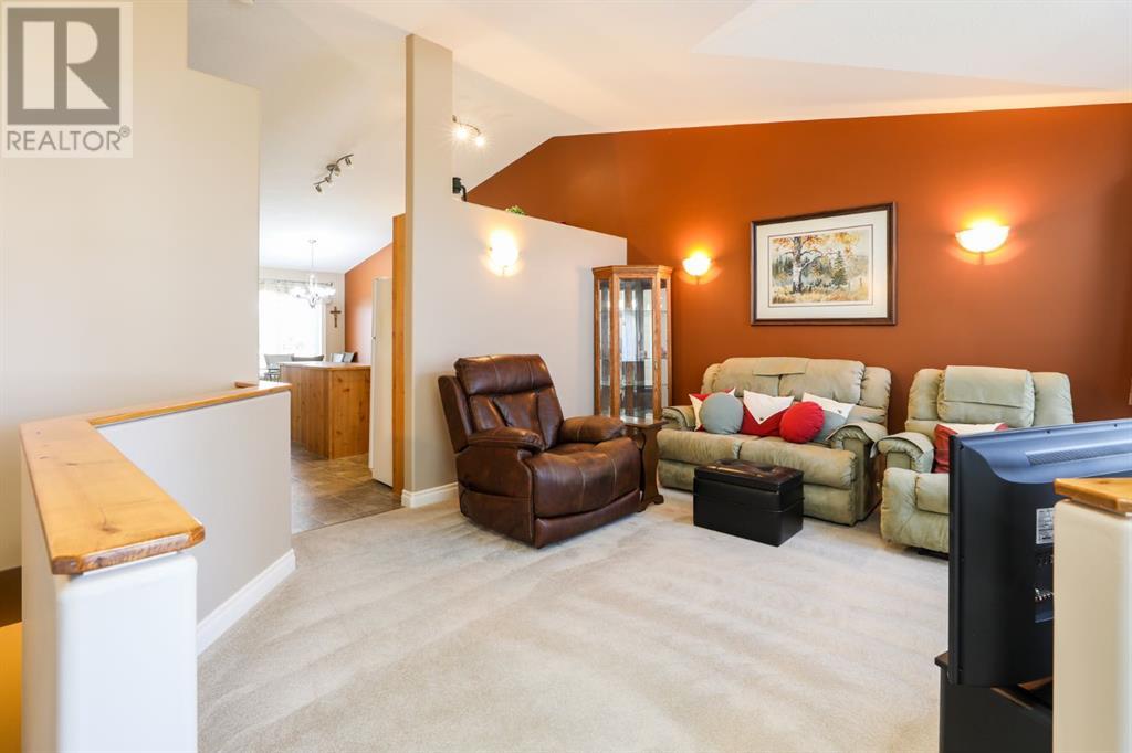 101 Lynx Place N, Lethbridge, Alberta  T1H 6V2 - Photo 5 - A2214917