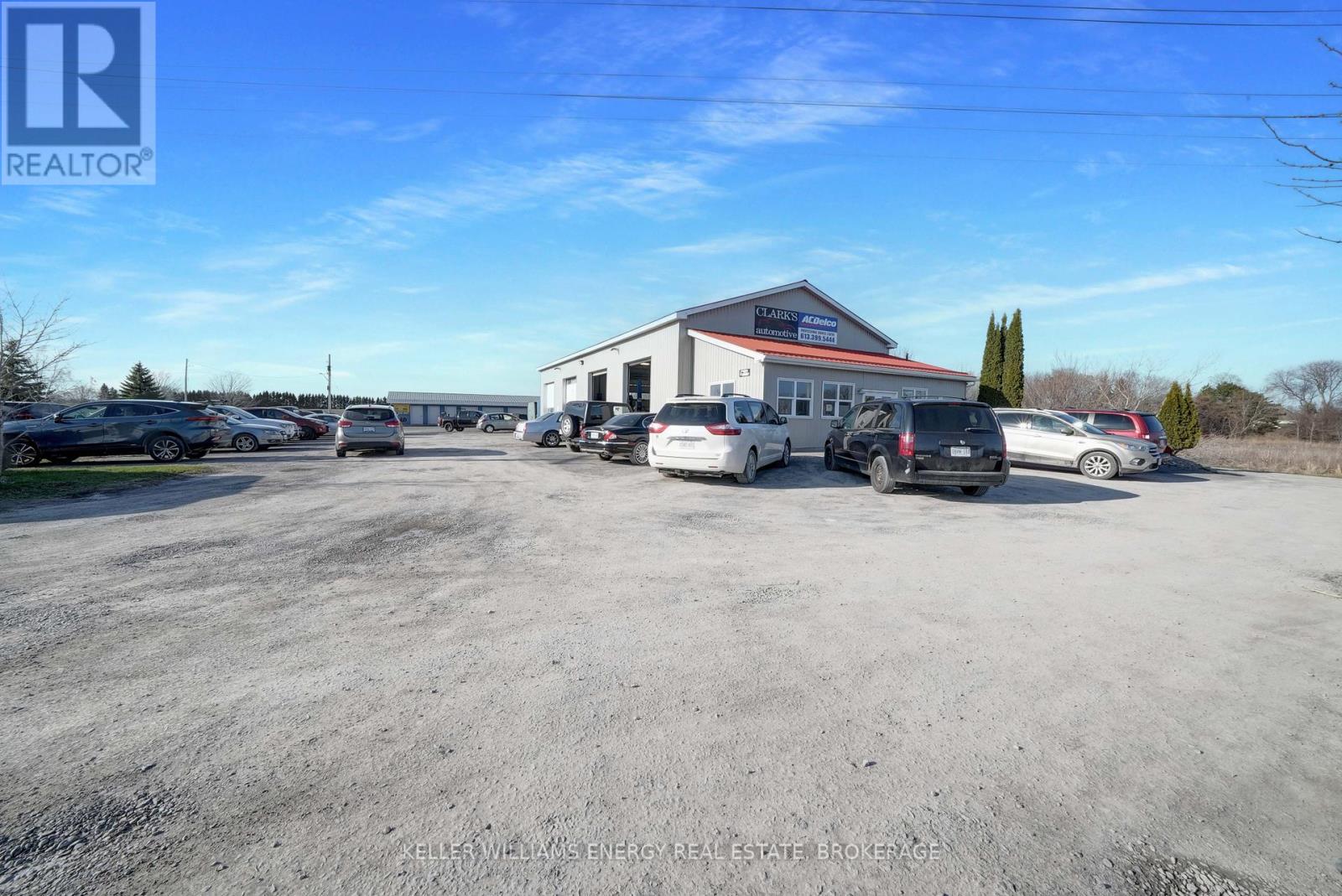 73 Cleminson Street, Prince Edward County, Ontario K0K 3L0 - Photo 32 - X12112088