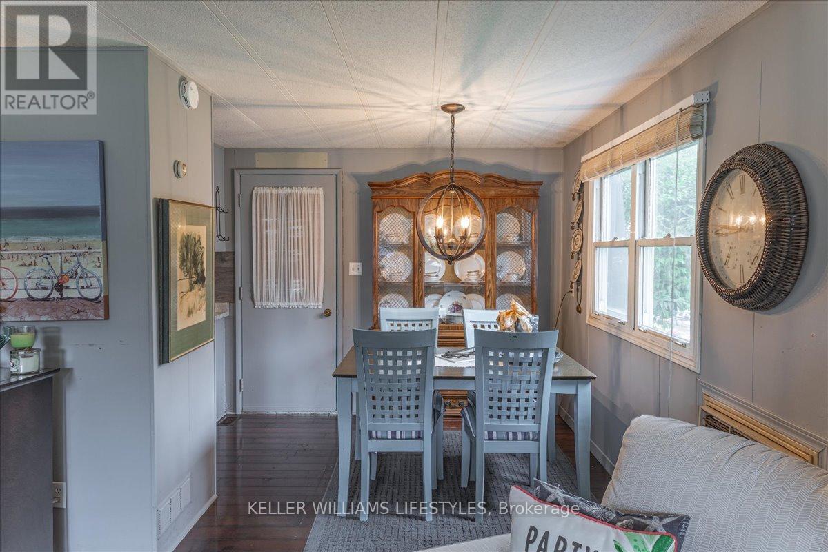 244 Southwind Court, Lambton Shores (Grand Bend), Ontario  N0M 1T0 - Photo 14 - X12112055