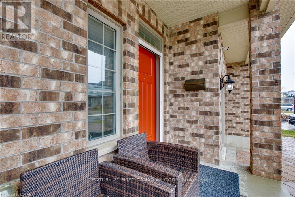 Property at 3380 JINNIES WAY image 2