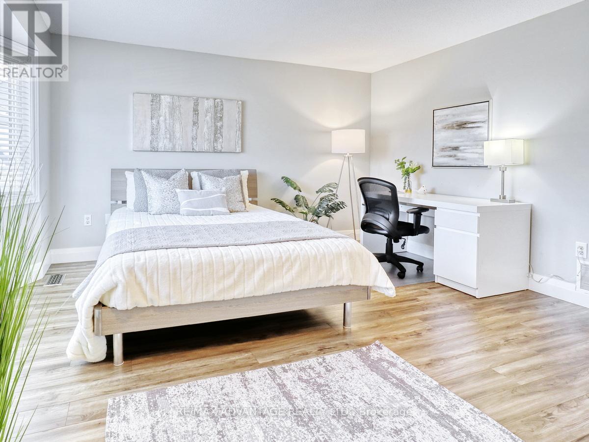 74 - 70 Chapman Court, London North (North I), Ontario  N6G 4Z4 - Photo 15 - X12112091