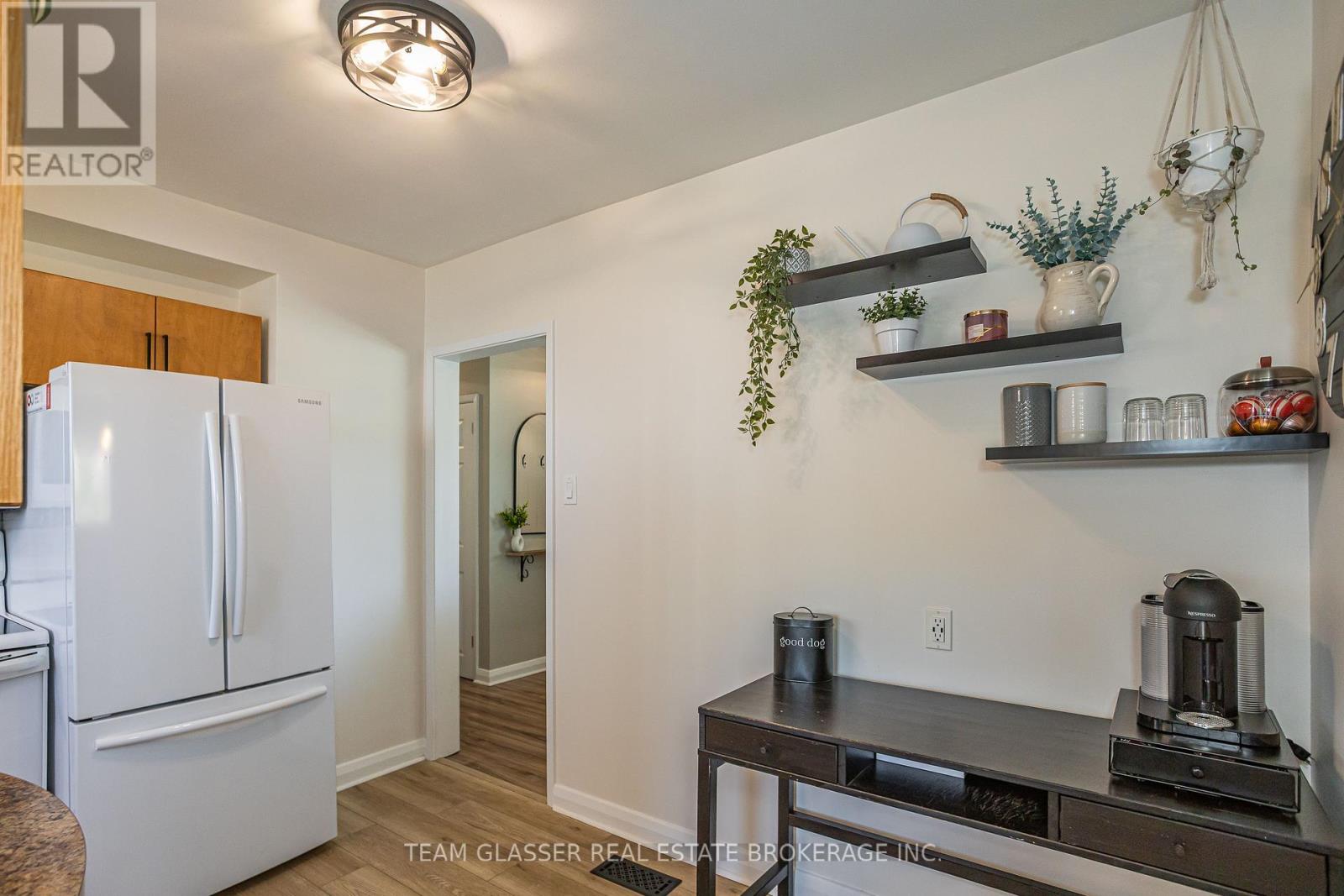 1718 Whitehall Drive, London East, Ontario  N5W 1Y9 - Photo 17 - X12112193