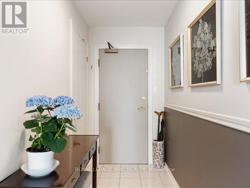 807 - 5100 Dorchester Road, Niagara Falls (Morrison), Ontario  L2E 7H4 - Photo 7 - X12111477