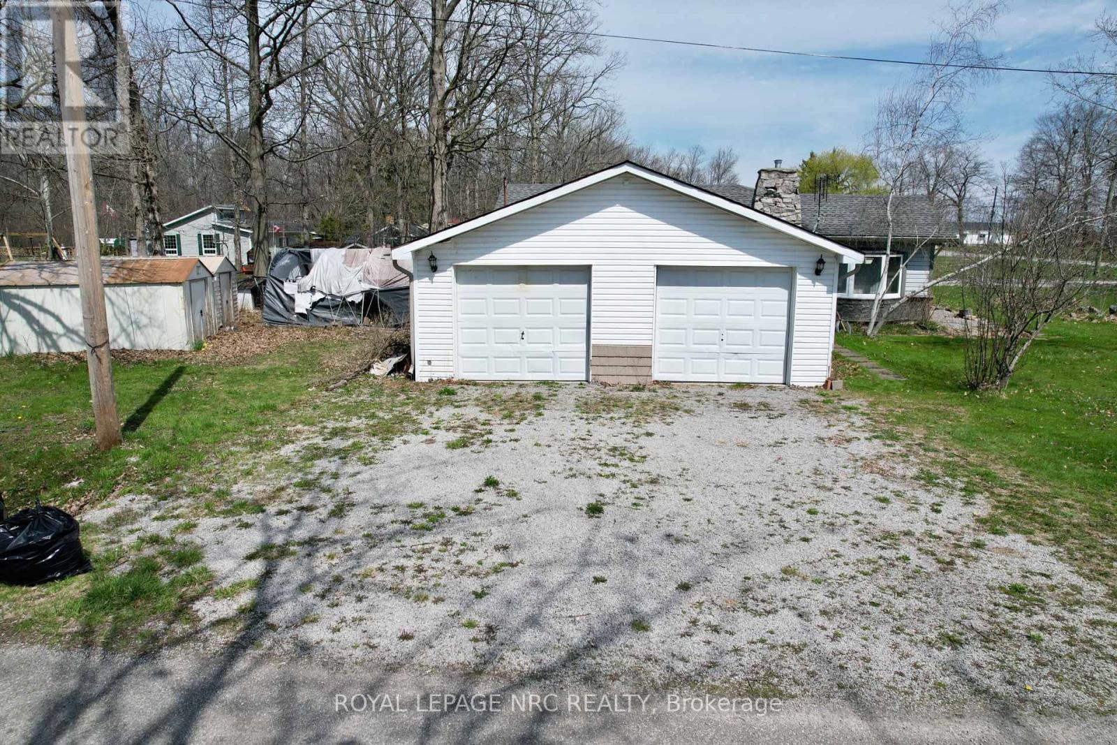1999 Jewson Road, Fort Erie, Ontario  L2A 5M4 - Photo 8 - X12112247