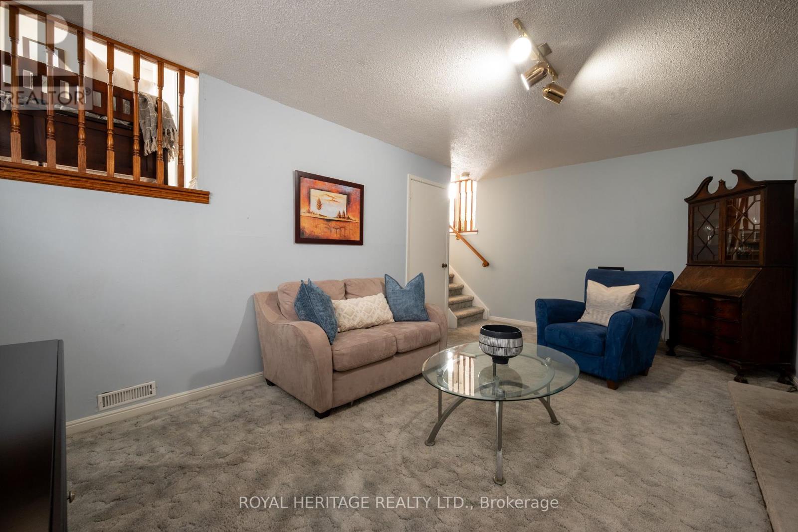 28 Renfield Crescent, Whitby, Ontario  L1P 1B4 - Photo 27 - E12096898