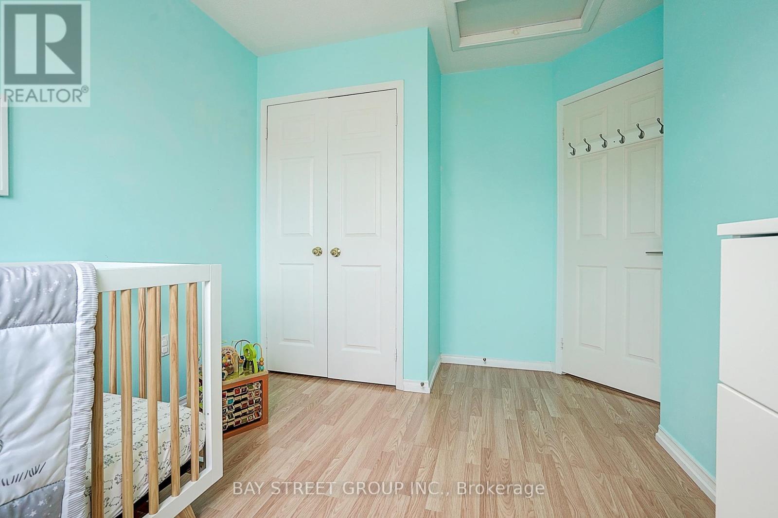 3740 Windhaven Drive, Mississauga, Ontario  L5N 7V5 - Photo 25 - W12109730