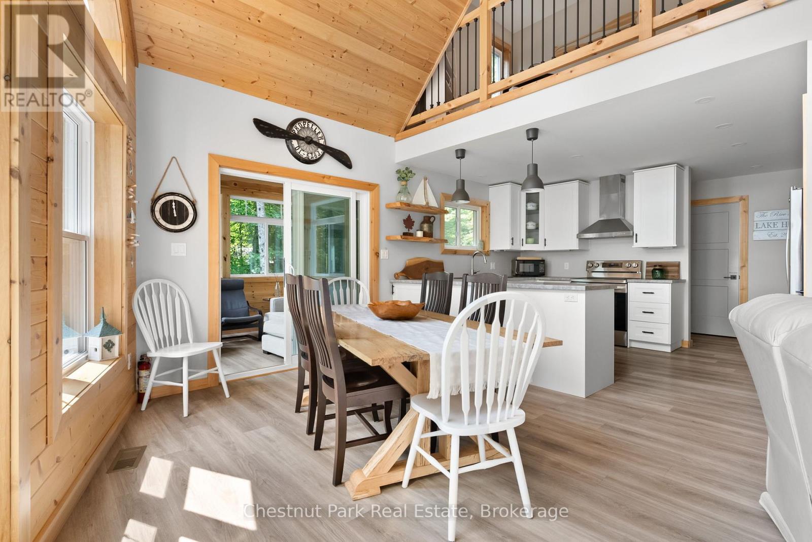 45 Sunnylea Avenue, Armour, Ontario  P0A 1L0 - Photo 10 - X12112059