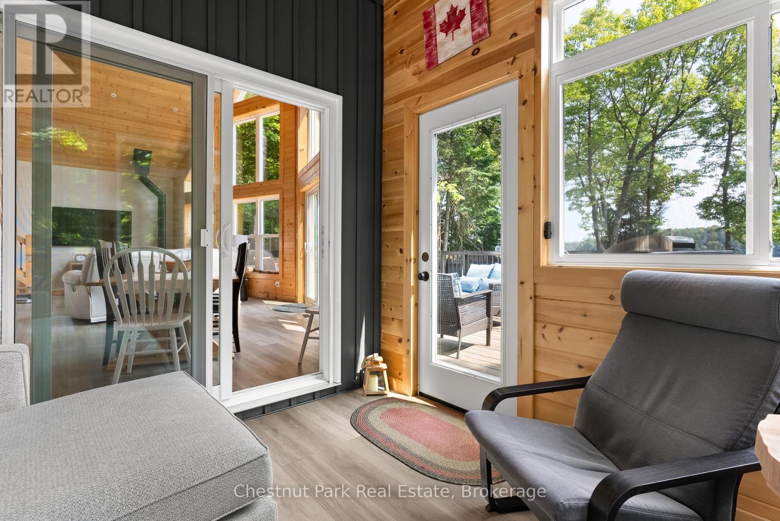 45 Sunnylea Avenue, Armour, Ontario  P0A 1L0 - Photo 11 - X12112059