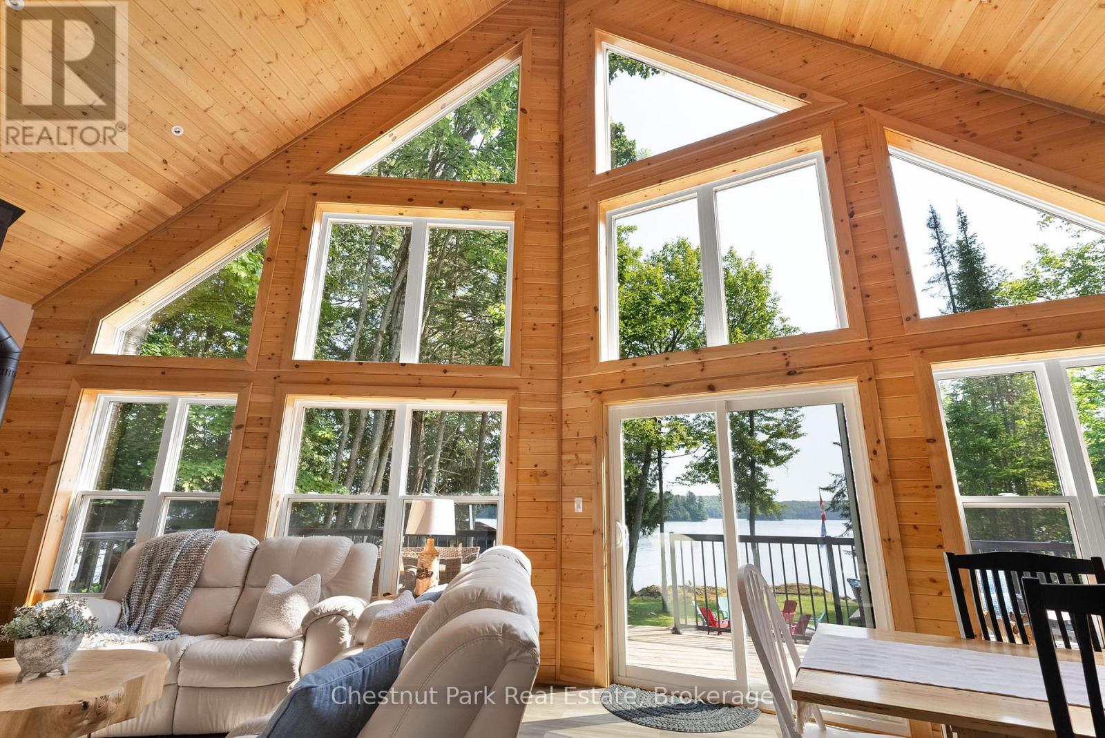 45 Sunnylea Avenue, Armour, Ontario  P0A 1L0 - Photo 3 - X12112059