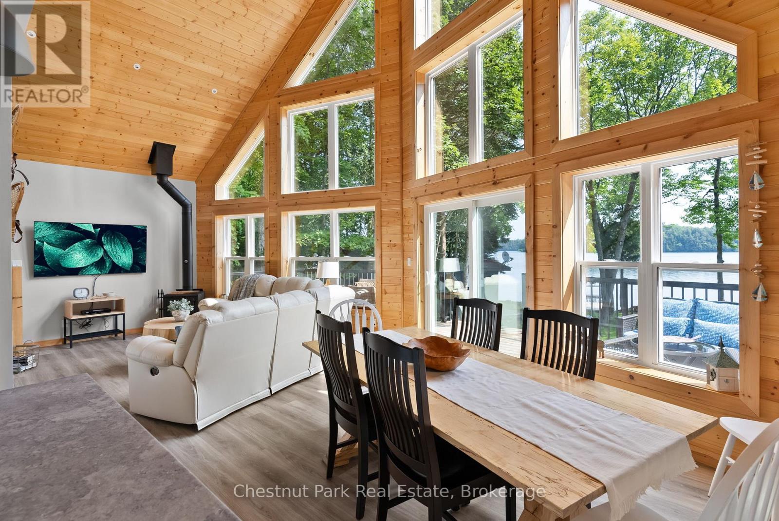 45 Sunnylea Avenue, Armour, Ontario  P0A 1L0 - Photo 4 - X12112059