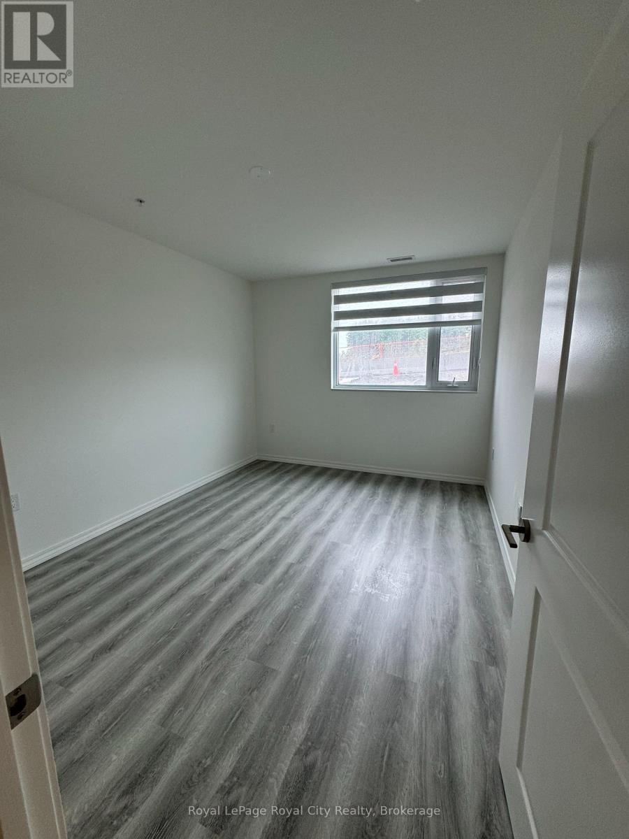 211 - 1098 Paisley Road, Guelph, Ontario  N1K 1R2 - Photo 13 - X12112226