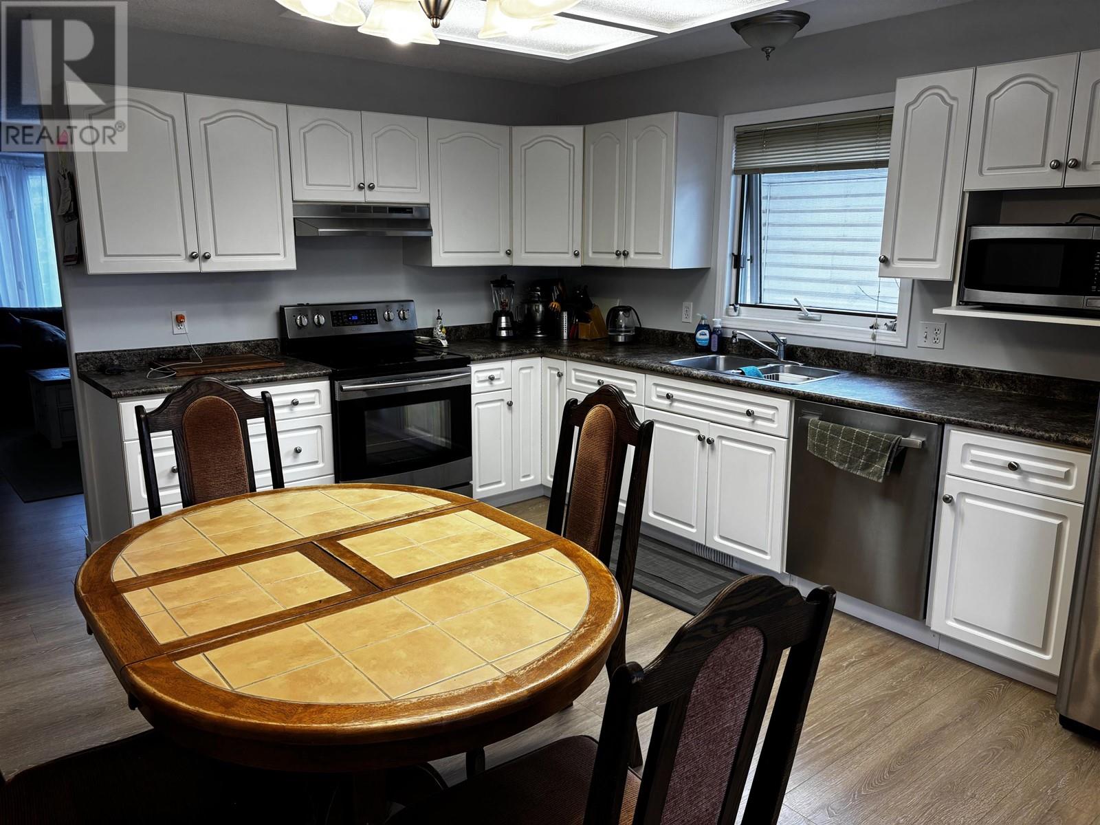 9011 99 Avenue, Fort St. John, British Columbia  V1J 5S2 - Photo 9 - R2995966