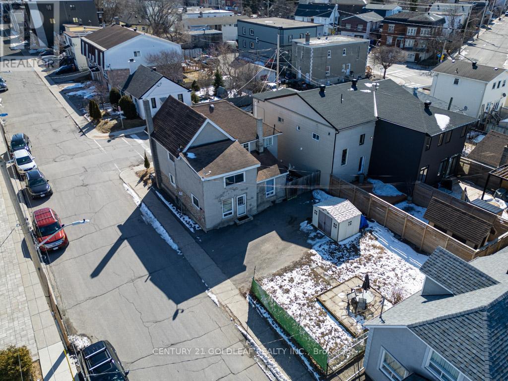 176 Durocher Street, Ottawa, Ontario  K1L 7S3 - Photo 11 - X12075685