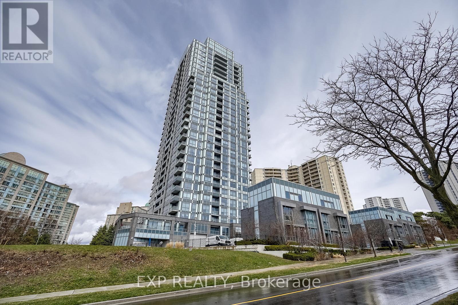 1701 - 18 Graydon Hall Drive, Toronto, Ontario  M3A 0A4 - Photo 2 - C12112083