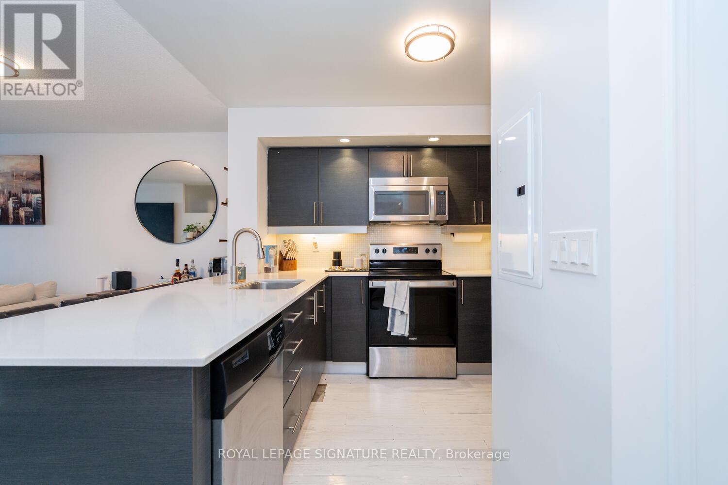 819 - 75 East Liberty Street, Toronto, Ontario  M6K 3R3 - Photo 7 - C12112170