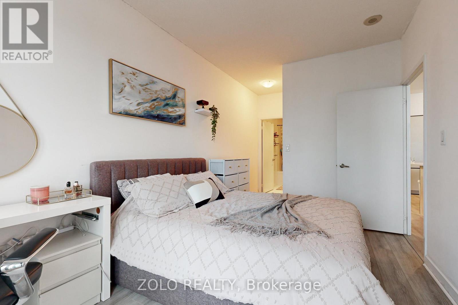 3306 - 25 Capreol Court, Toronto (Waterfront Communities), Ontario  M5V 3Z7 - Photo 17 - C12112228