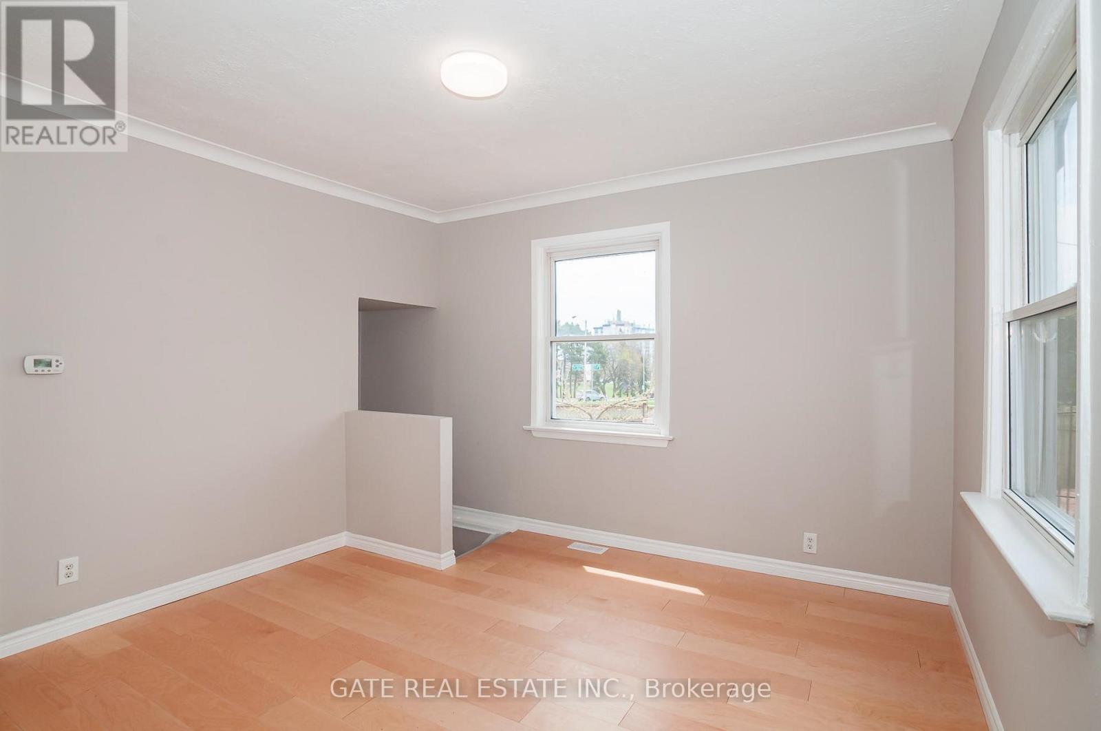 Property at 1 MCINTOSH STREET image 5