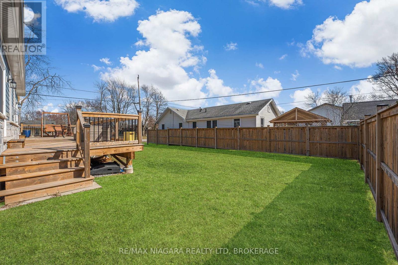 3157 Bethune Avenue, Fort Erie, Ontario  L0S 1N0 - Photo 43 - X12079408
