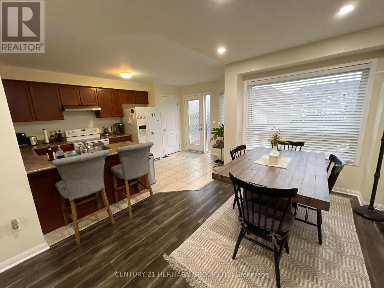 26 Lappe Avenue, Markham, Ontario  L6B 1L3 - Photo 11 - N12111993
