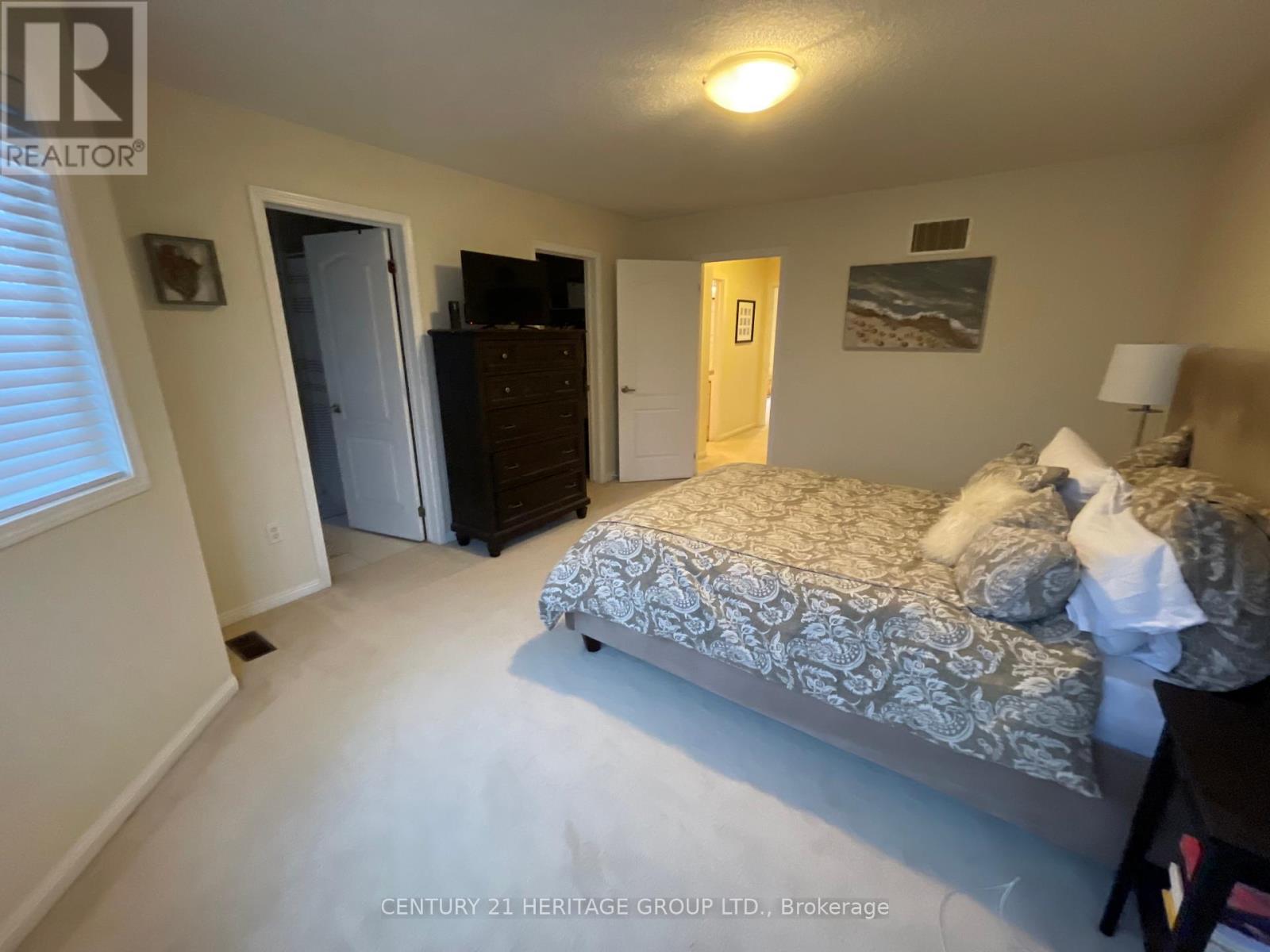 26 Lappe Avenue, Markham, Ontario  L6B 1L3 - Photo 15 - N12111993
