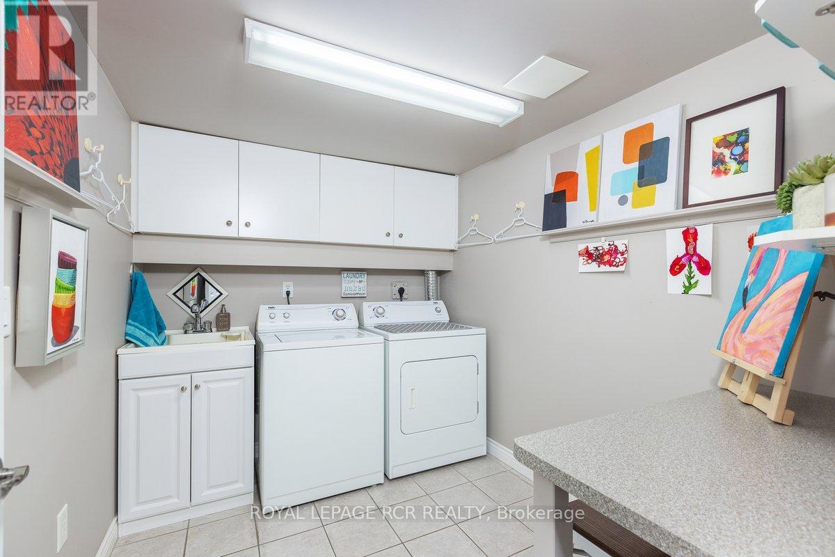 925 Creekfront Way N, Newmarket (Gorham-College Manor), Ontario  L3Y 8T4 - Photo 26 - N12112058