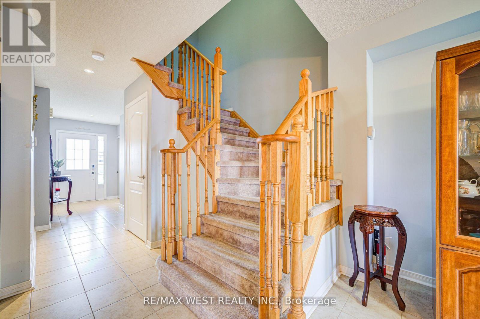 Property at 14 LANCASTER COURT image 5