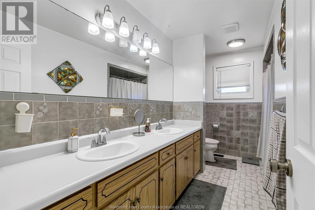 3140 Fazio Drive, Windsor, Ontario  N9E 4G6 - Photo 17 - 25010647