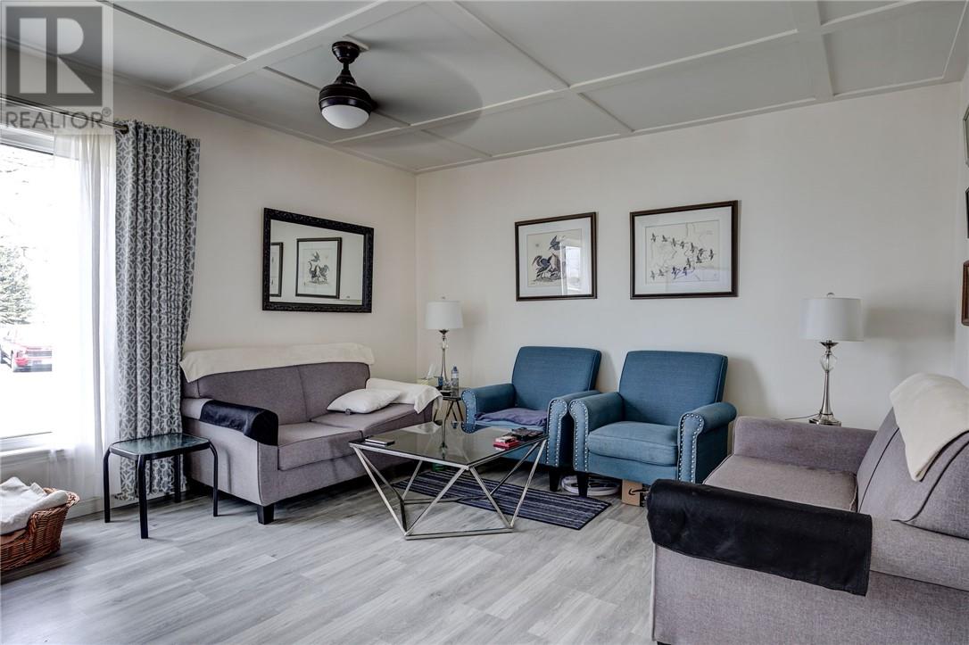 Property at 38 LAWRENCE Street image 3
