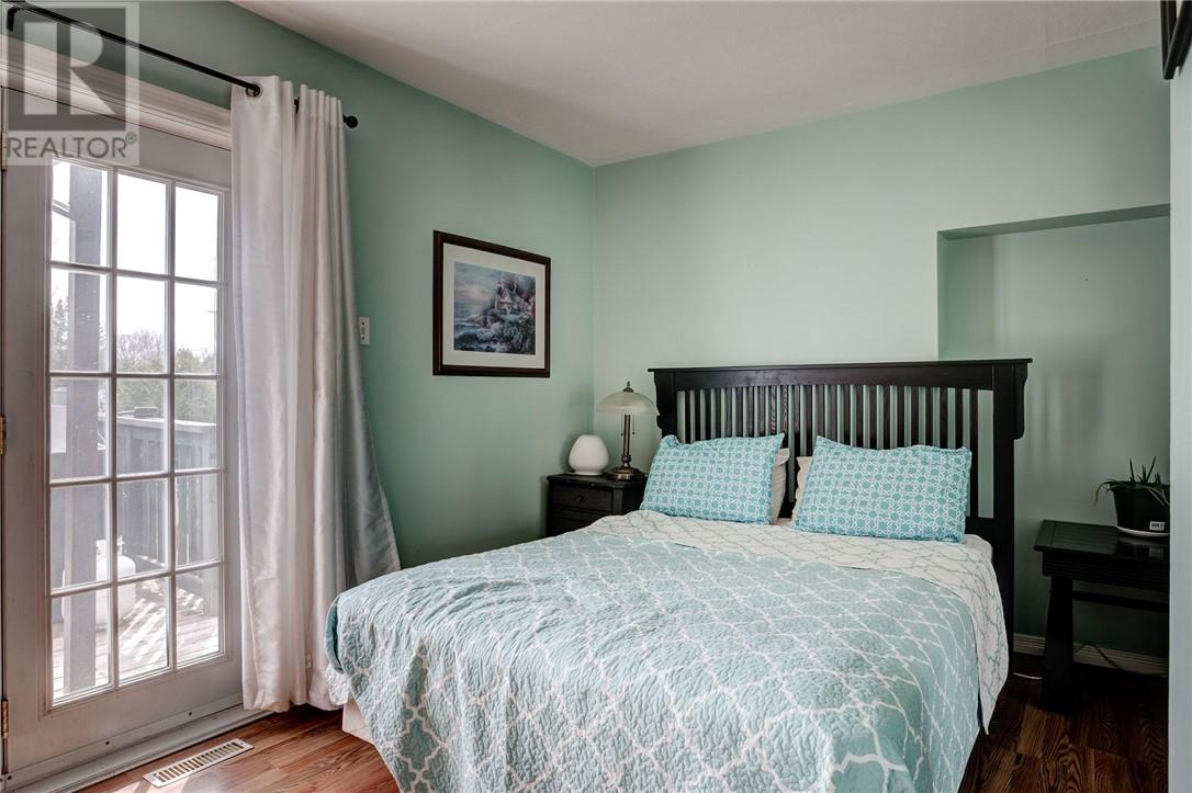 Property at 38 LAWRENCE Street image 5