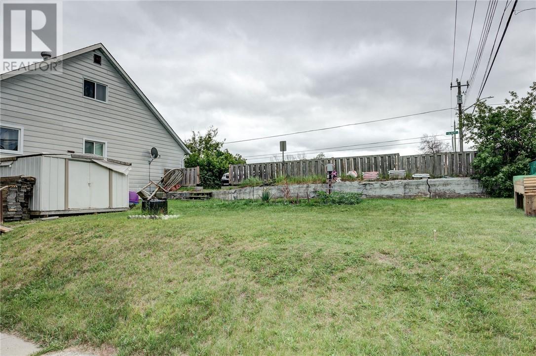 100 Whittaker, Greater Sudbury, Ontario  P3C 3X2 - Photo 23 - 2121879