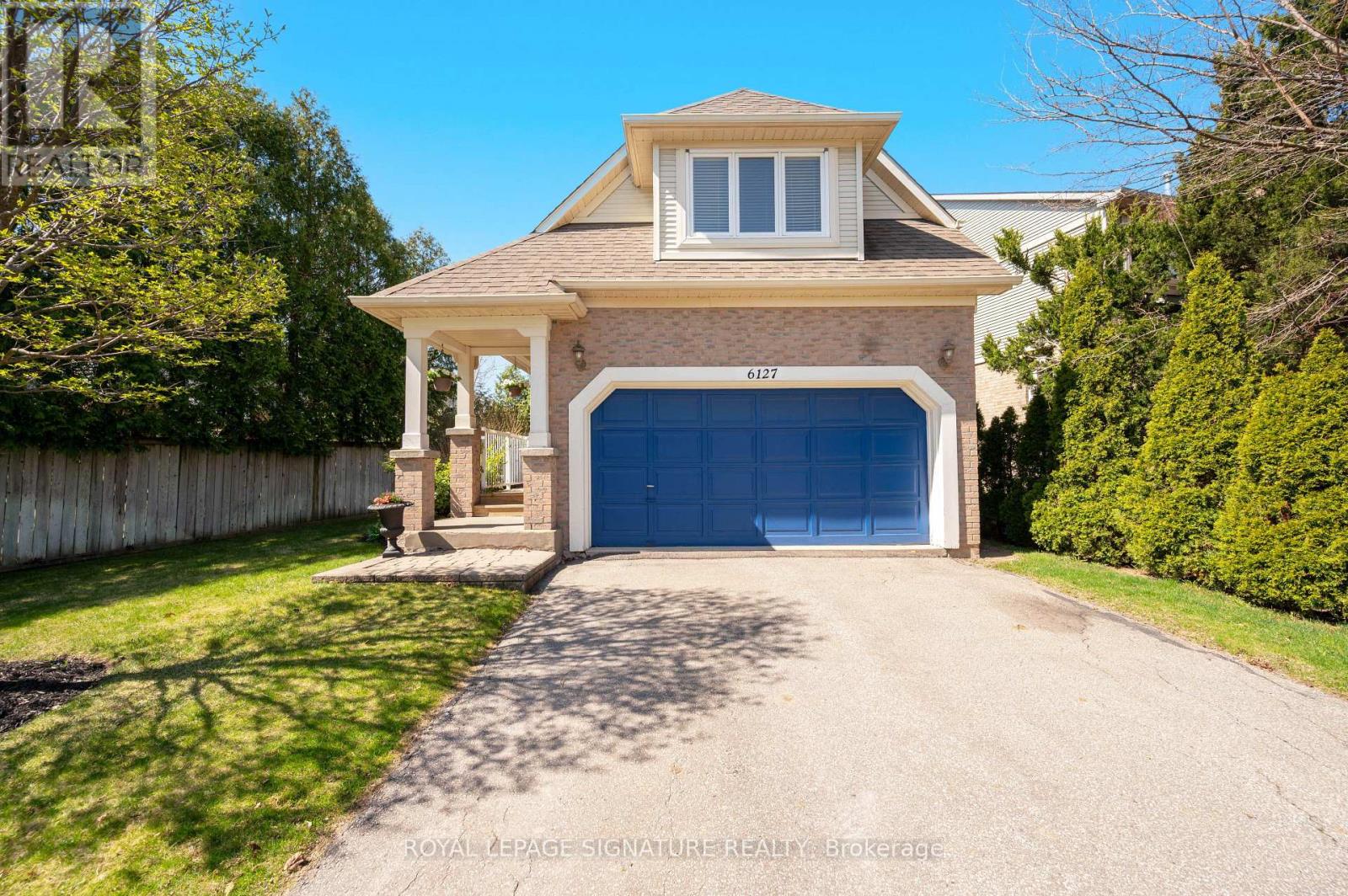Property at 6127 LEESIDE CRESCENT image 2
