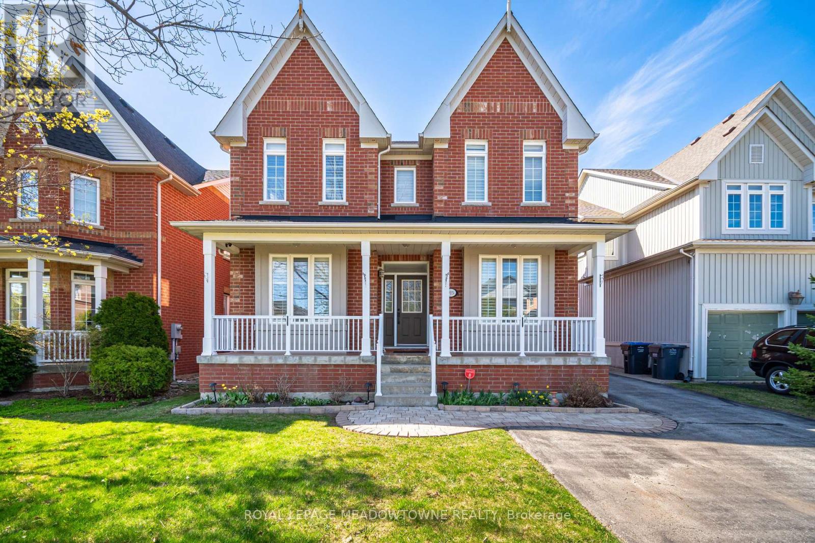 Property at 915 GASLIGHT WAY image 1