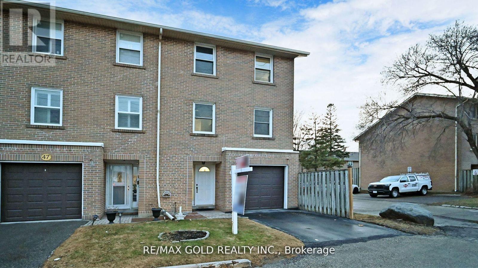 Property at 48 - 7255 DOOLEY DRIVE image 3