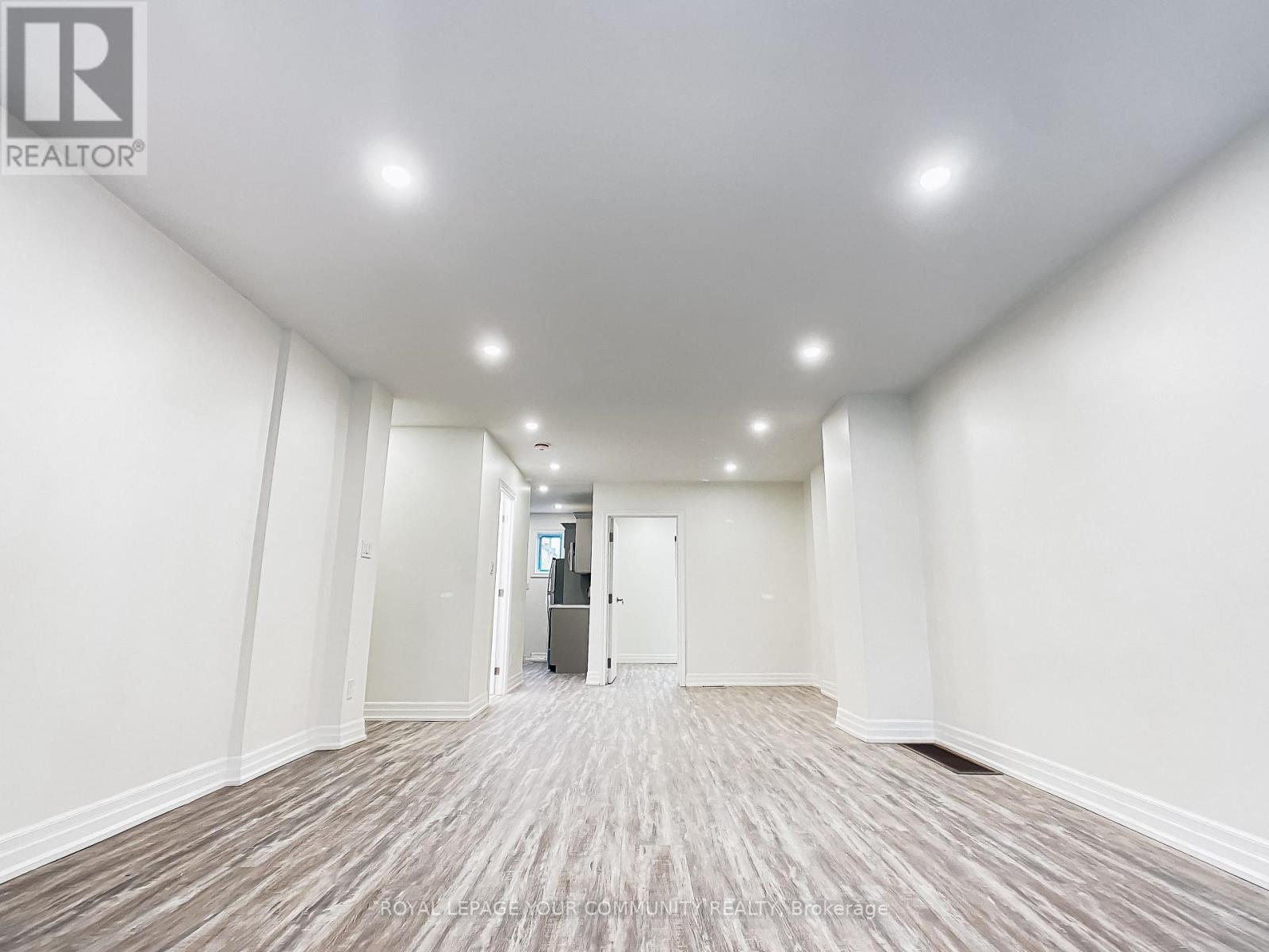 1623 Keele Street, Toronto (Keelesdale-Eglinton West), Ontario  M6M 3V8 - Photo 11 - W12112157