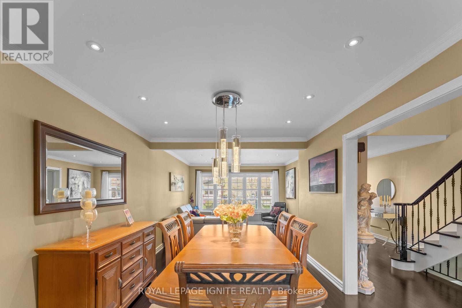 59 Shanly Street, Toronto, Ontario  M6H 1S4 - Photo 10 - W12112204