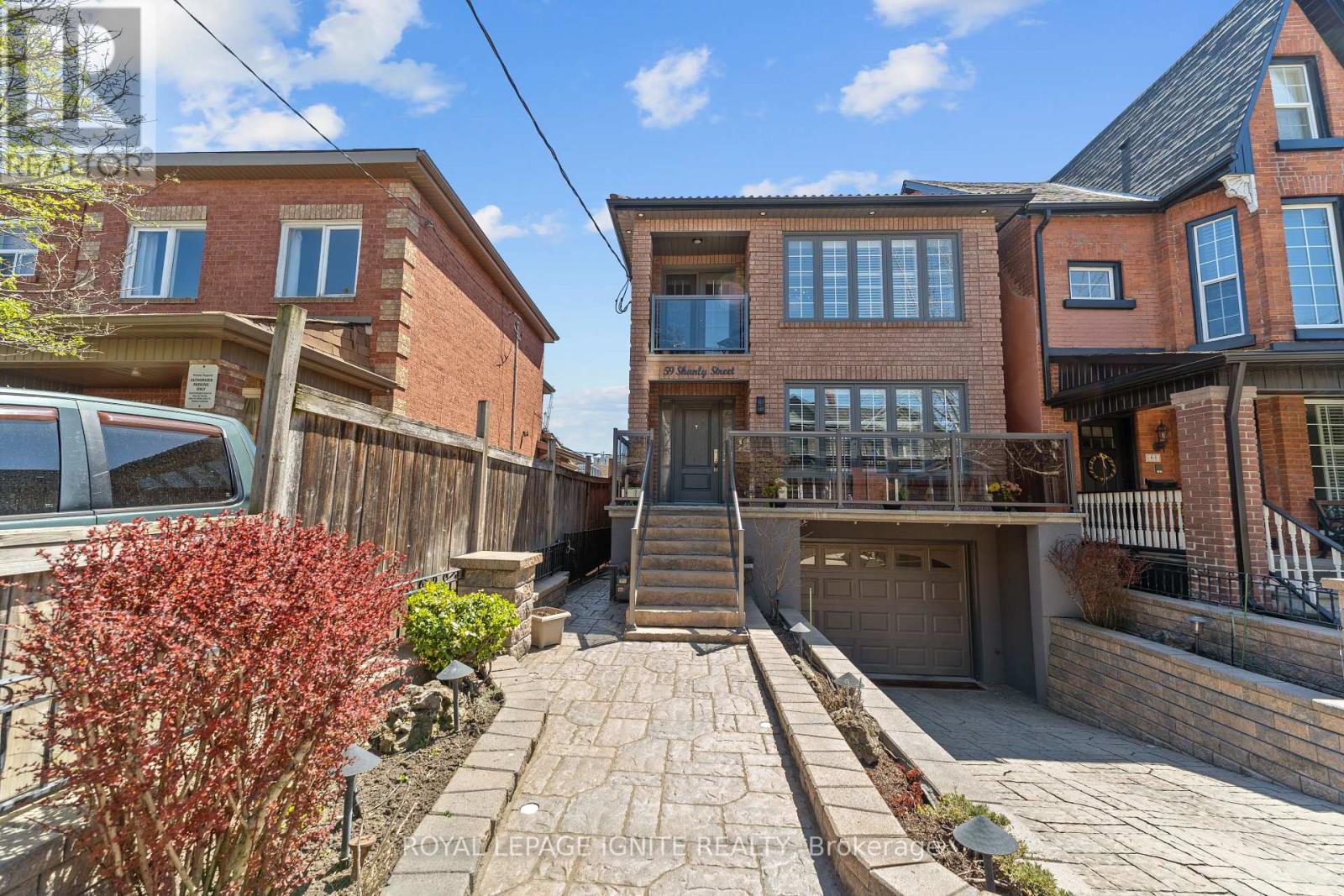 59 Shanly Street, Toronto, Ontario  M6H 1S4 - Photo 2 - W12112204