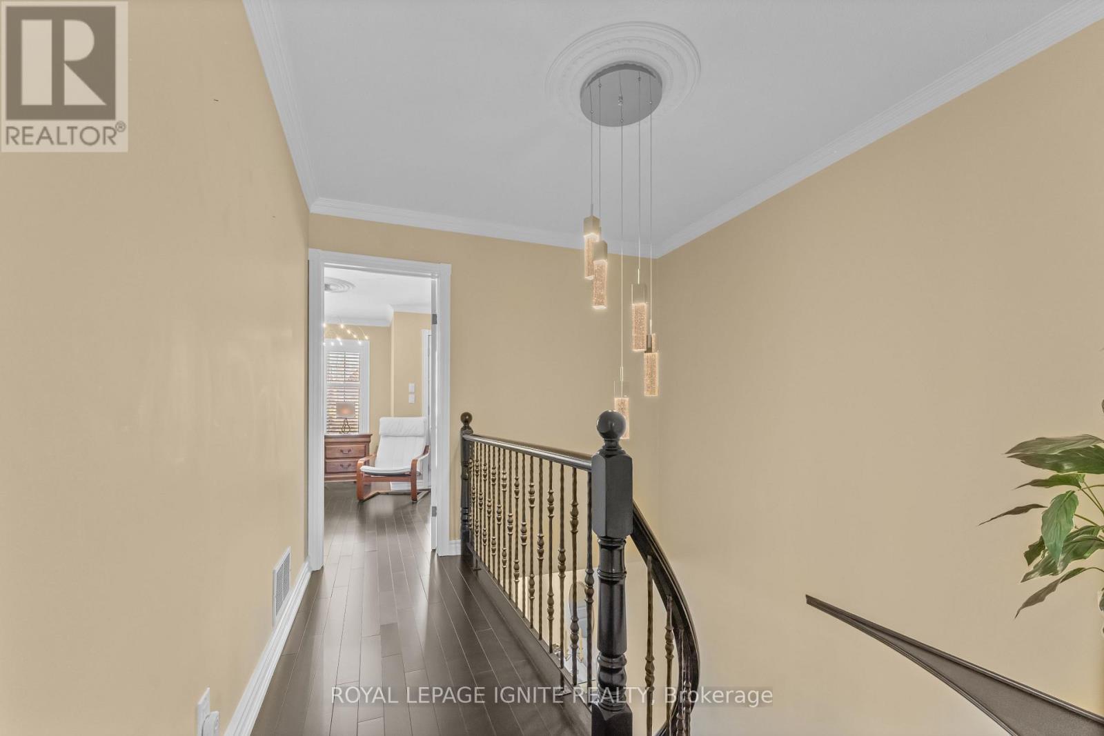 59 Shanly Street, Toronto (Dovercourt-Wallace Emerson-Junction), Ontario  M6H 1S4 - Photo 27 - W12112204