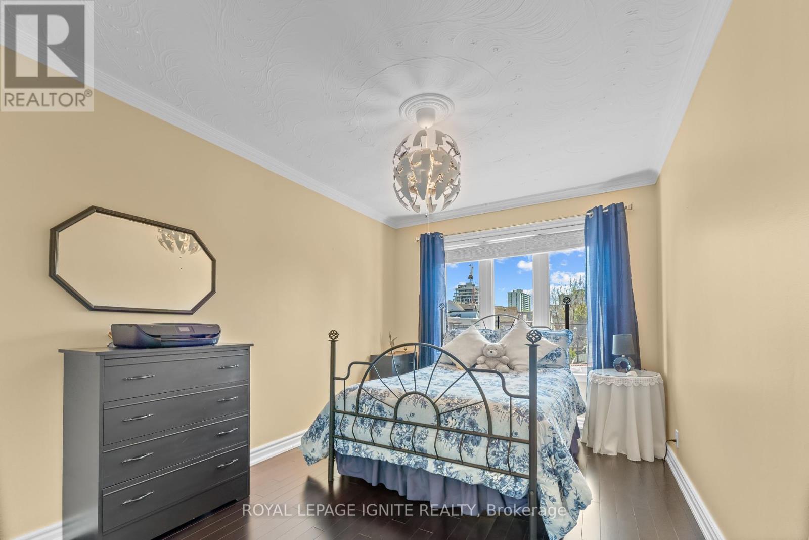 59 Shanly Street, Toronto, Ontario  M6H 1S4 - Photo 34 - W12112204