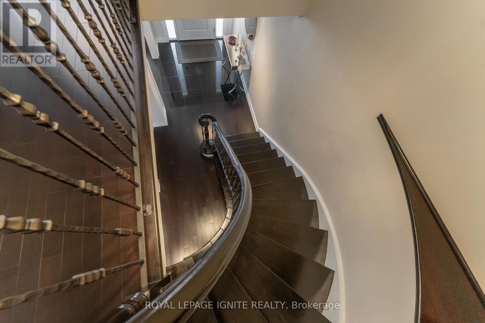 59 Shanly Street, Toronto, Ontario  M6H 1S4 - Photo 38 - W12112204